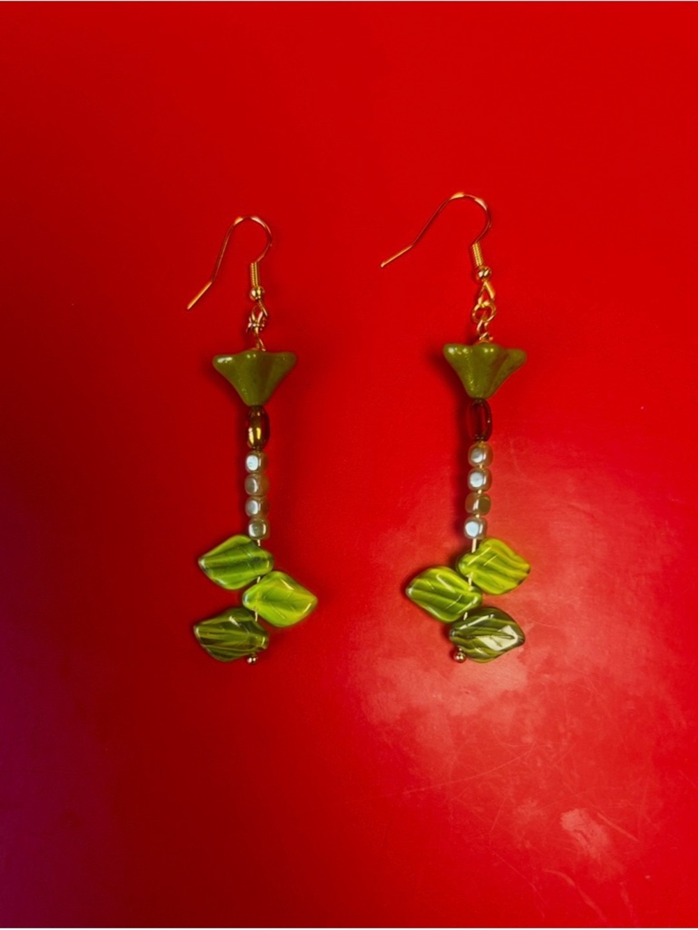 Green Bead Drop Earrings - Elegant flower Leaf Accent
